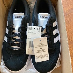 Adidas VL Court 2.0 shoes